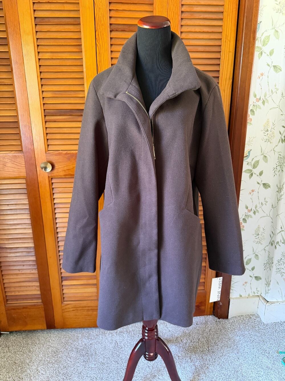 NWT Nine West Women's Brown Faux-Wool Zip Front Coat Sz Medium